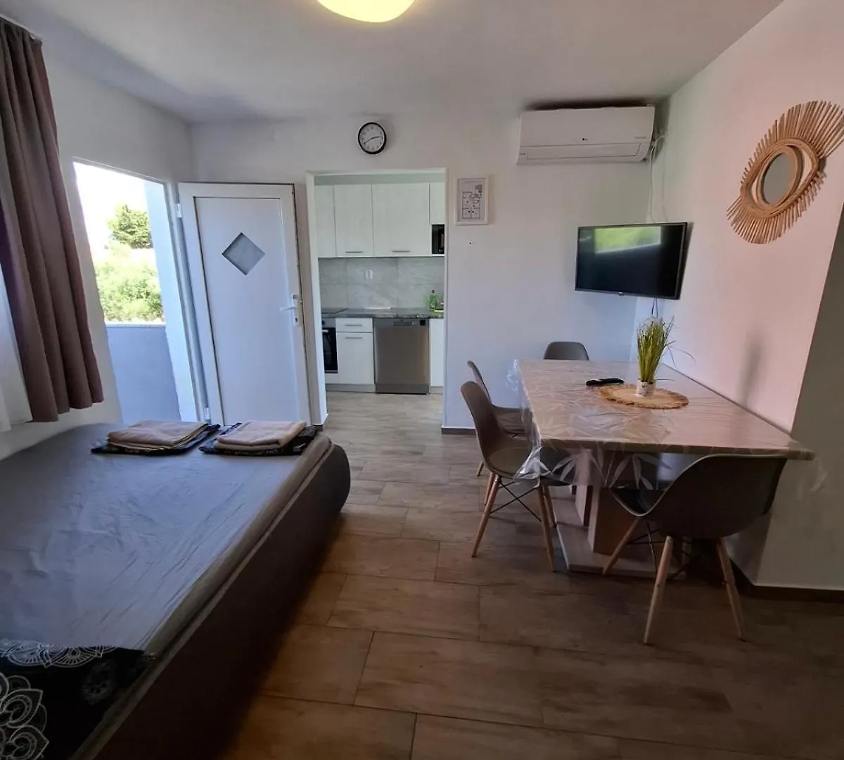 Palm Tree Apartment 2 Nin 0*,  Croacia
